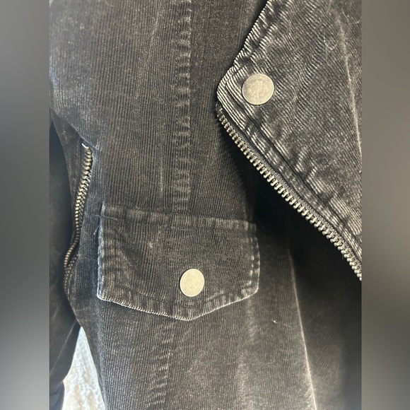 Super cute soft charcoal corduroy jacket - Picture 4 of 9